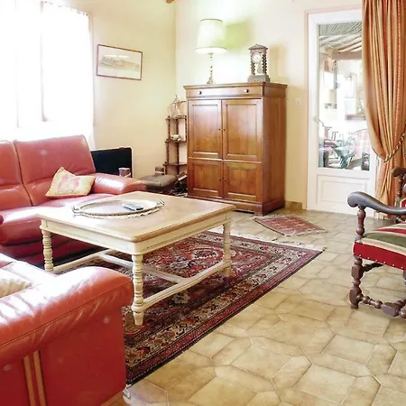 Awesome In * Ustaritz