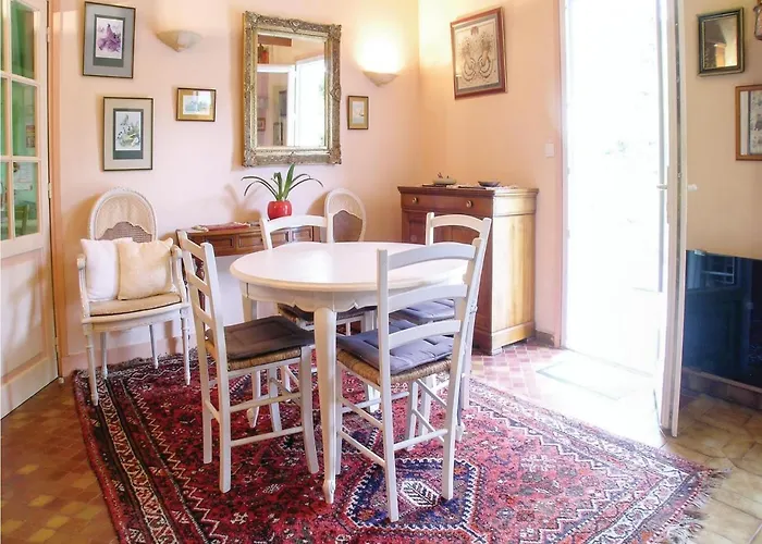 Awesome In Nyaraló *