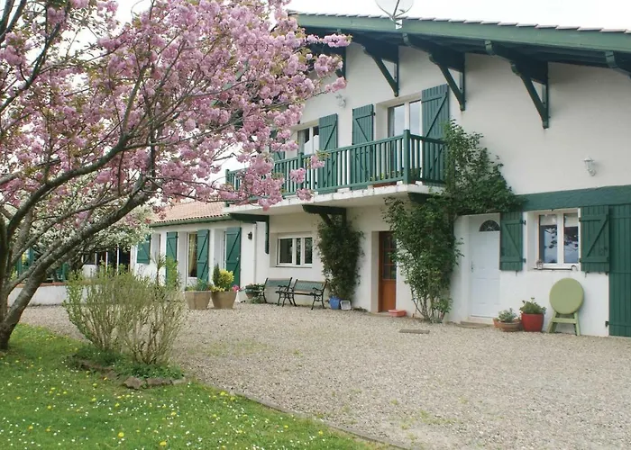 Nyaraló Awesome In Ustaritz