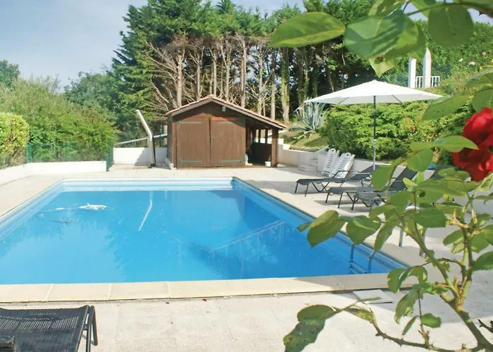 Awesome In Nyaraló Ustaritz